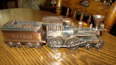 Lot 2 Banthrico W.&A.R.R. Train Engine & Log Car Cast Metal Banks The General