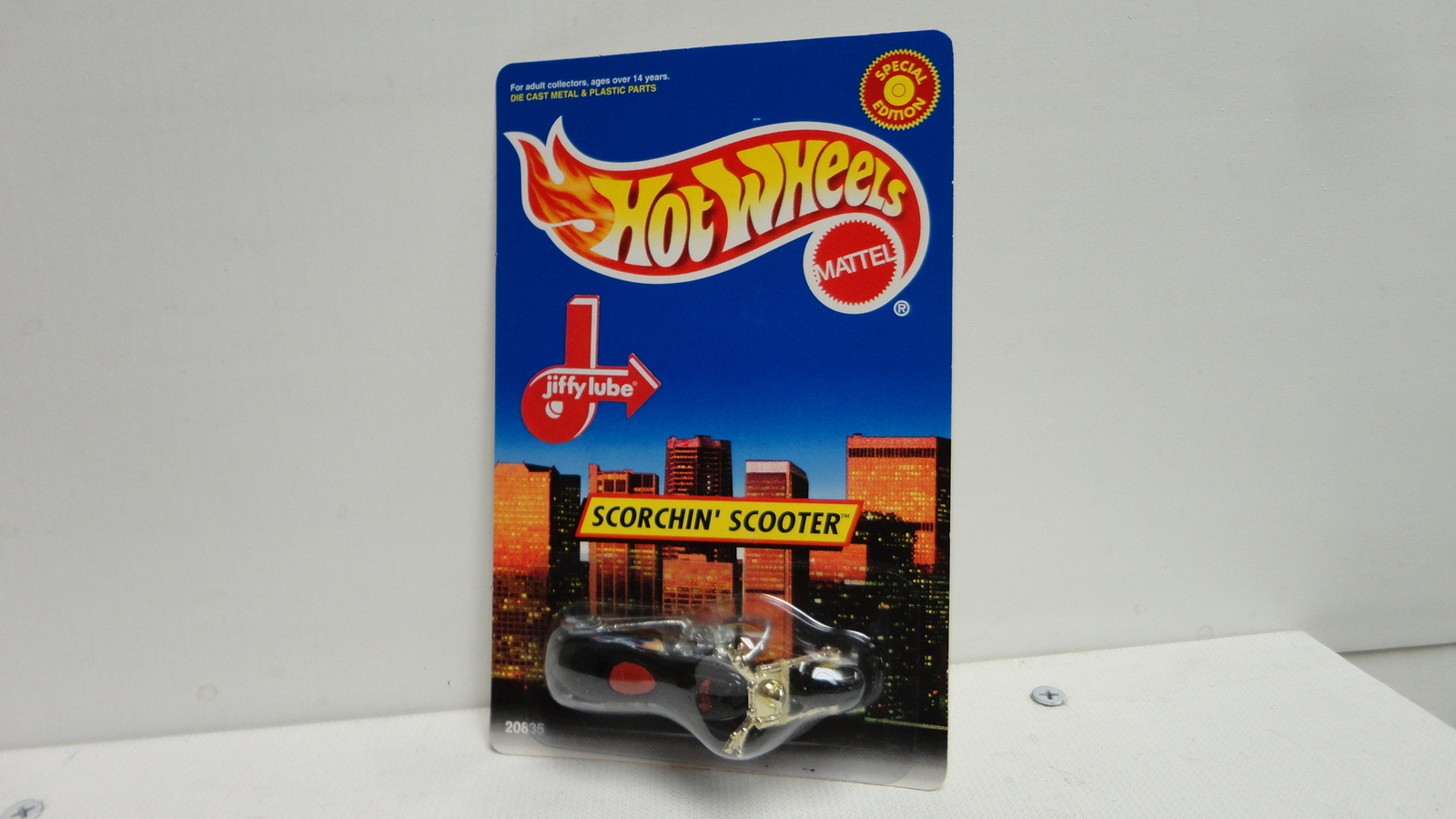 Hot Wheels SCORCHIN' SCOOTER Black with FLAMES Motorcycle JIFFY LUBE
