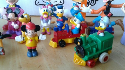 Disney PVC Figurine Lot of 21 Toys MICKEY MINNIE DONALD PLUTO GOOFY more