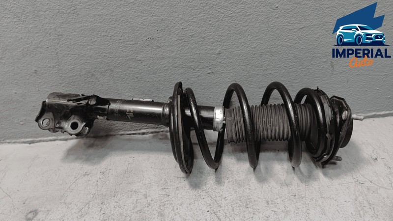 Used 2017-2020 Toyota Sienna LE Front Left Driver Side Shock Absorber Strut OEM