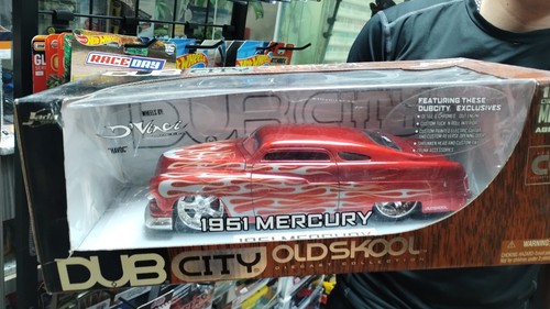 ミニカー Jada DAB CITY Old Skool 1987 JADA DUB CITY 1987 BUICK GRAND NATIONAL REGAL 1:24 BLACK