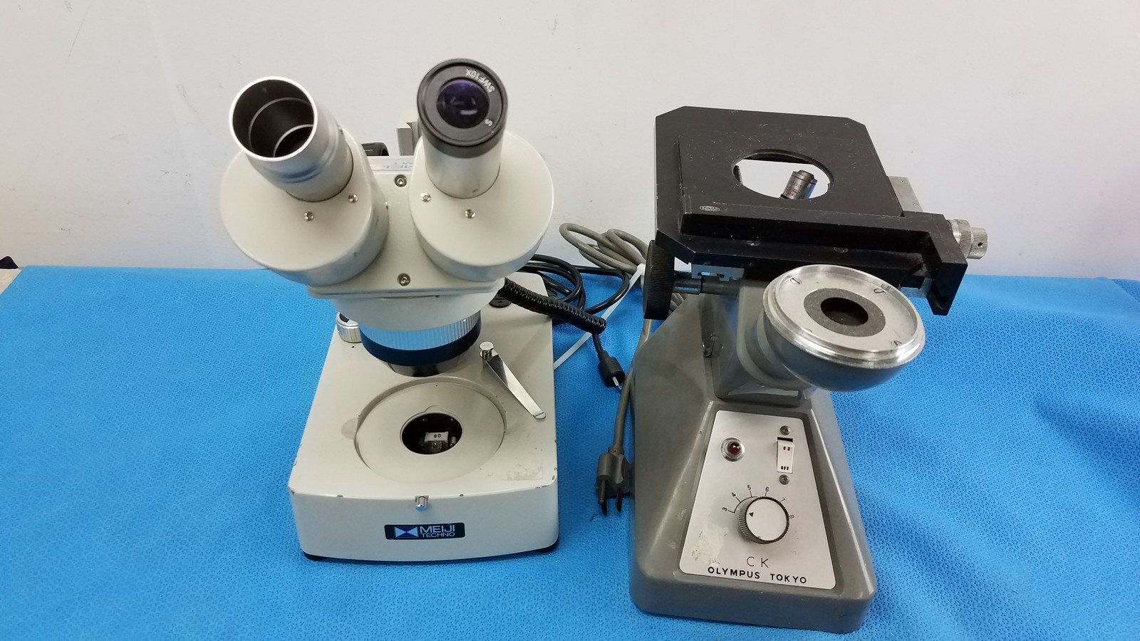 Lot of 2 Stereo Microscope With CK Inverted Binocular Microscope