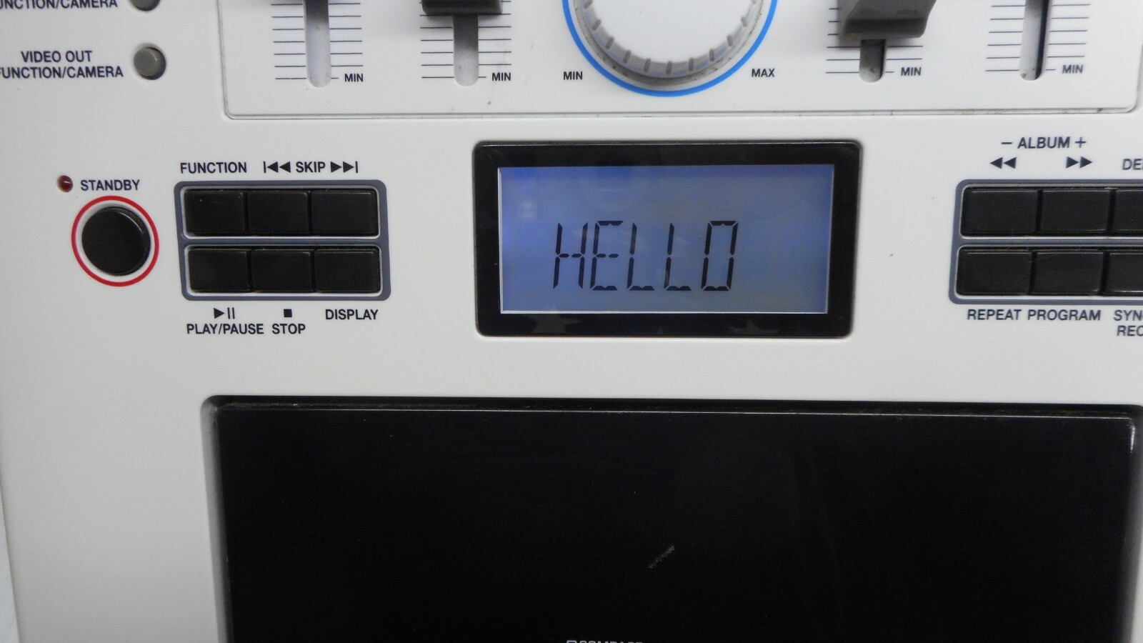 Karaoke The Singing Machine SMD-572 Video Audio with Camera PARTS OR NOT WORKING