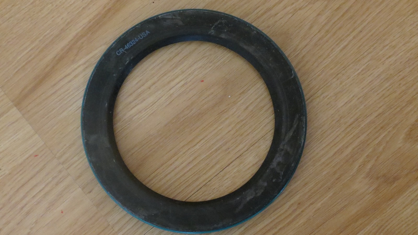 CR Services Oil Seal 46324  4.625x6.25x.5 - NOS