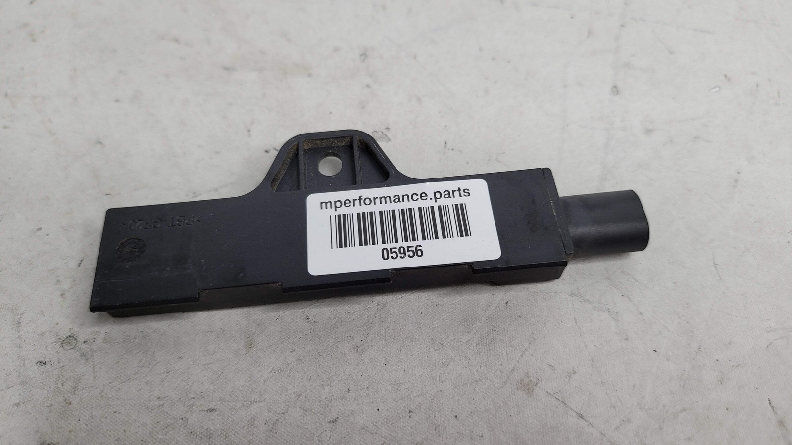 0 Bmw M4 F82 Exterior Keyless Access Antenna Module 9220831 image 6