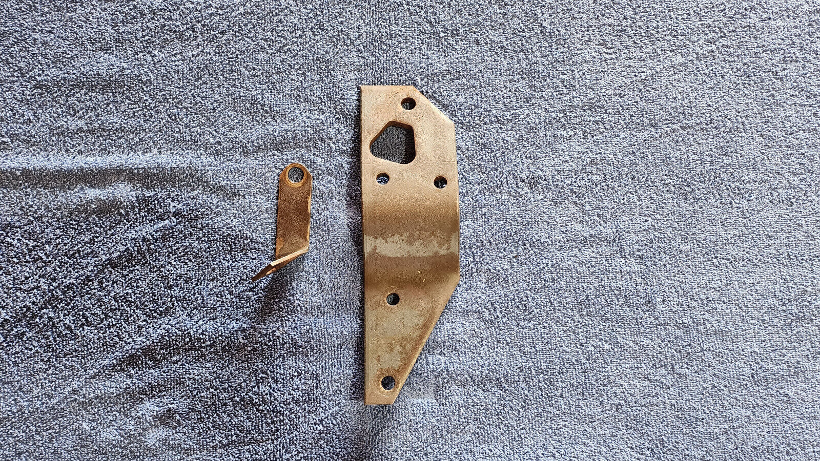 mounting plate hurst shifter 1976-81 dodge plymouth van A833 mounting plate hurst shifter 1976-81 dodge plymouth van A833
