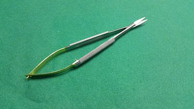 1 EACH PREMIUM GRADE CASTROVIEJO MICRO SCISSORS 6'' STR W/ GOLD HANDLE SURGICAL