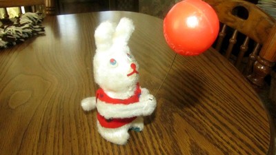 Vintage 1960's Wind-Up Balloon Rabbit & Original Box Made in Japan
