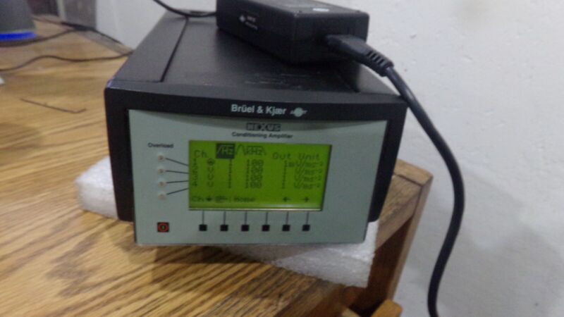 Bruel & Kjaer Nexus Model:  2692 Conditioning Amplifier