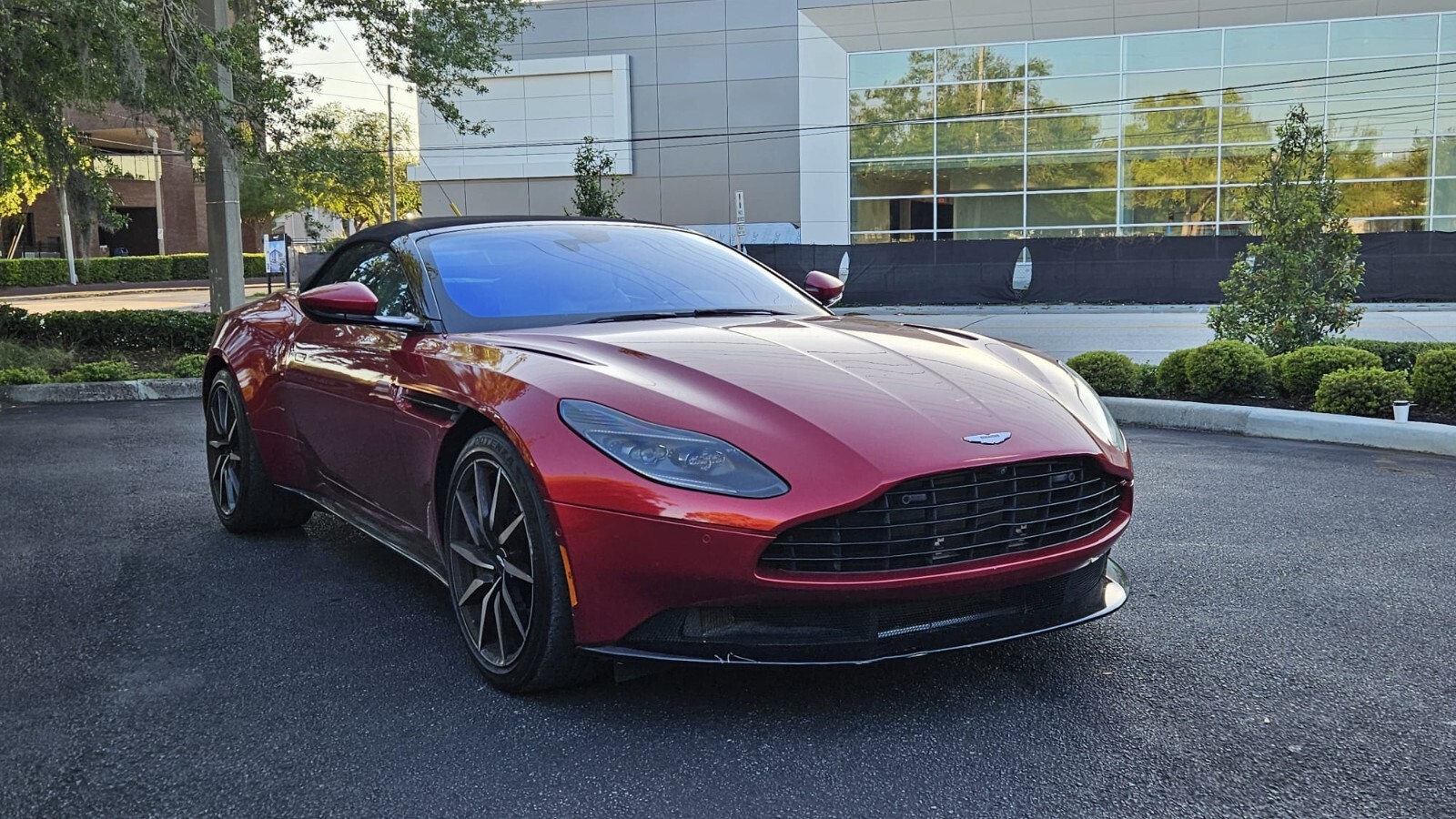 2019 Aston Martin DB11 Volante