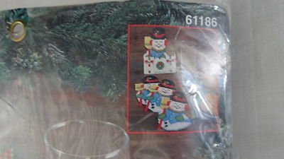 PLASTIC CANVAS KIT SNOWMAN COASTERS & HOLDER Christmas Bucilla  Complete Kit
