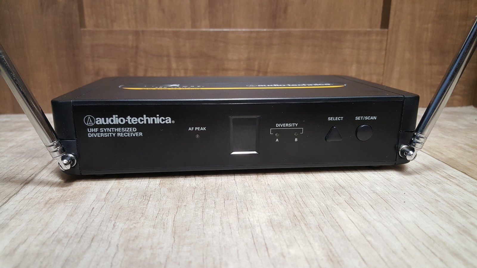 Audio Technica Free Way ATW-R700 700 Series UHF Wireless Receiver