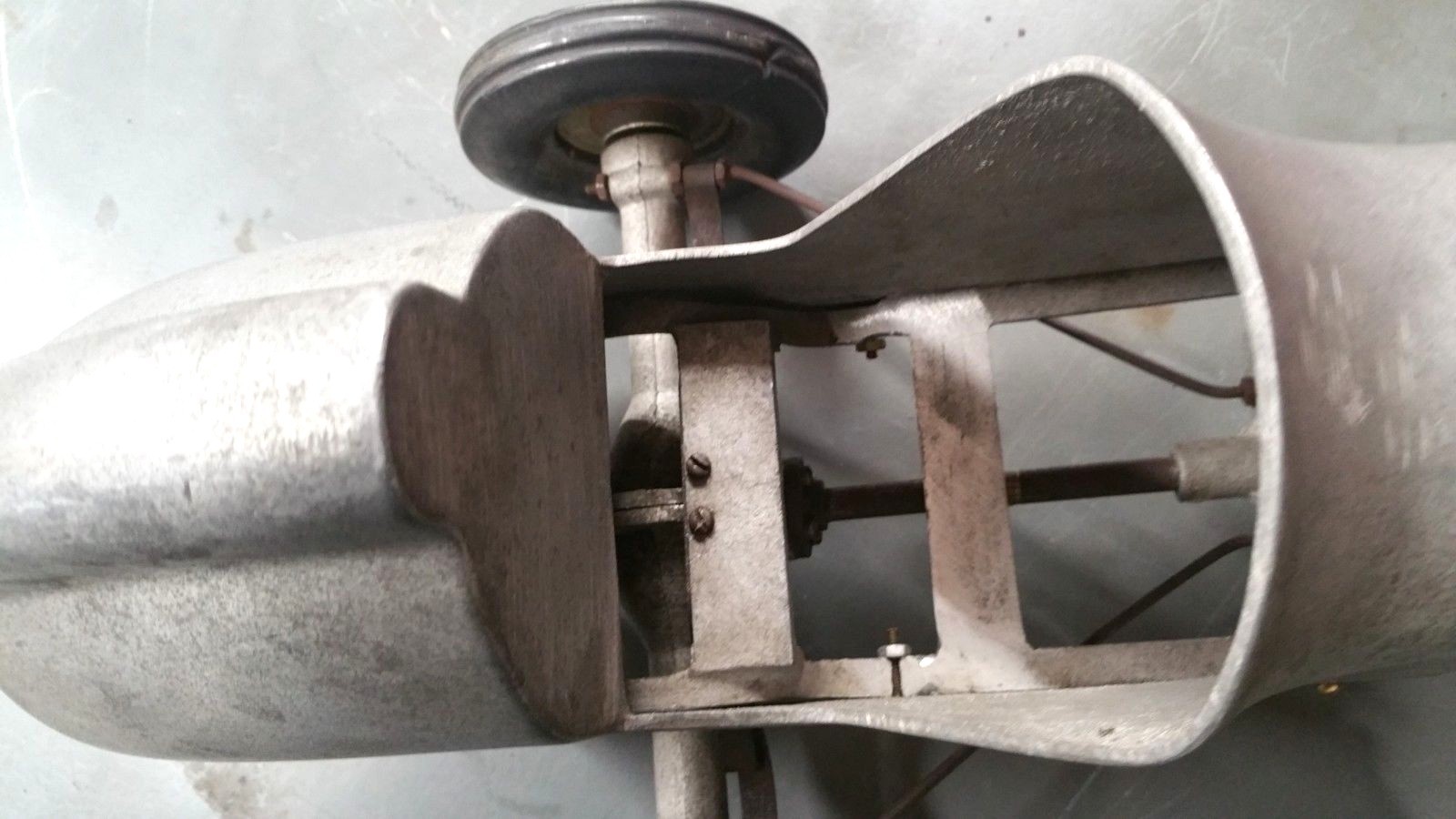 Vintage 1939-40 Speed Chief Original Aluminum Tether Car Spin Dizzie