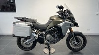 2019 Ducati MULTISTRADA Multistrada 1200 Enduro Red DUEL PETROL Manual