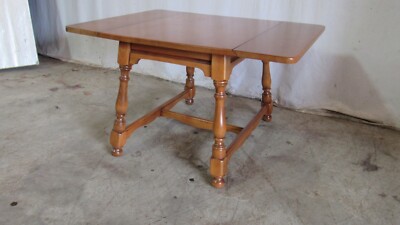 Pa House Pennsylvania Maple Drop Leaf Table Maple