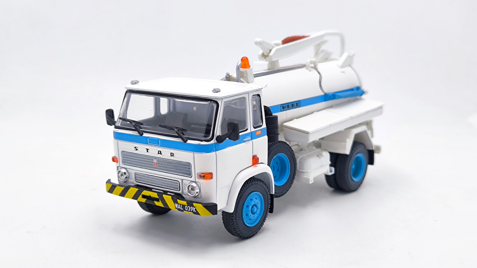Star 28 SW-21 WUKO Truck 1:43 Deagostini | eBay