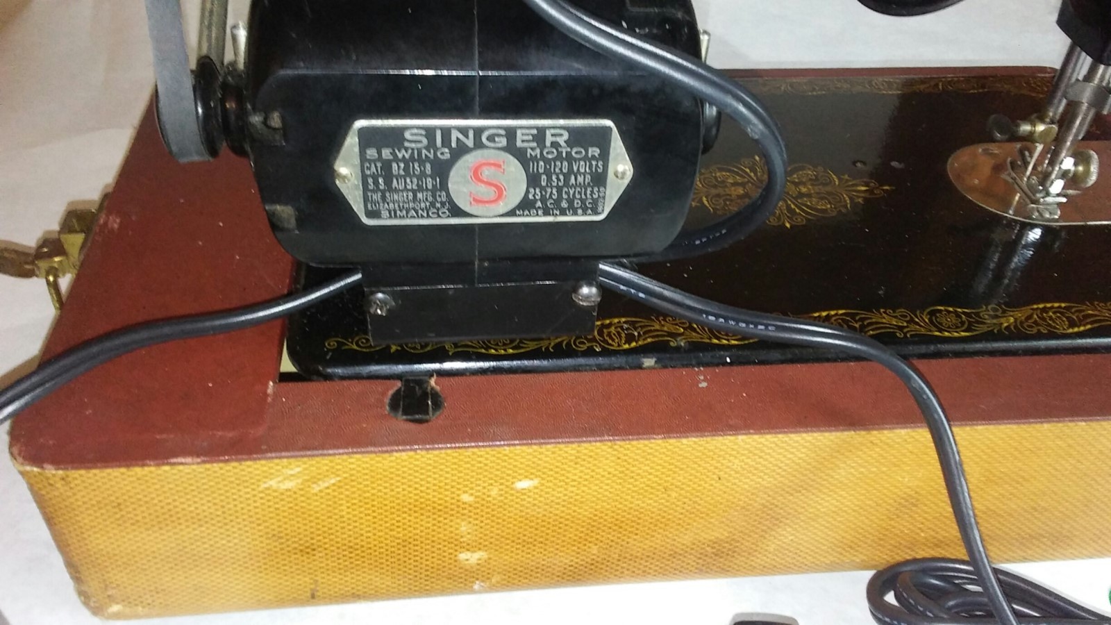 Singer 99K sewing machine_ 1954 Great Britain