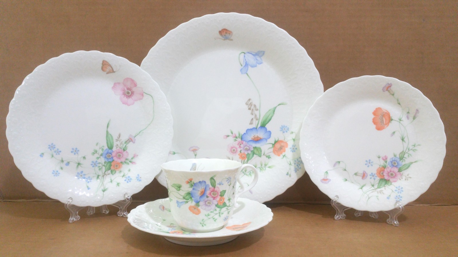 【元箱あり】NARUMI BONE CHINA 金彩 花瓶 希少 NARUMI ナルミ ボーンチャイナ 総金彩花瓶 花器 フラワー