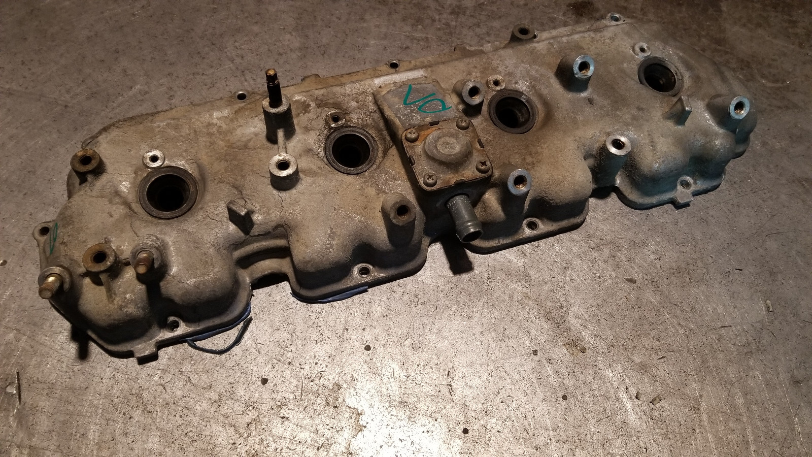 97223559 01 02 03 04 LB7 Duramax Diesel UPPER Valve Cover  - Picture 6 of 7