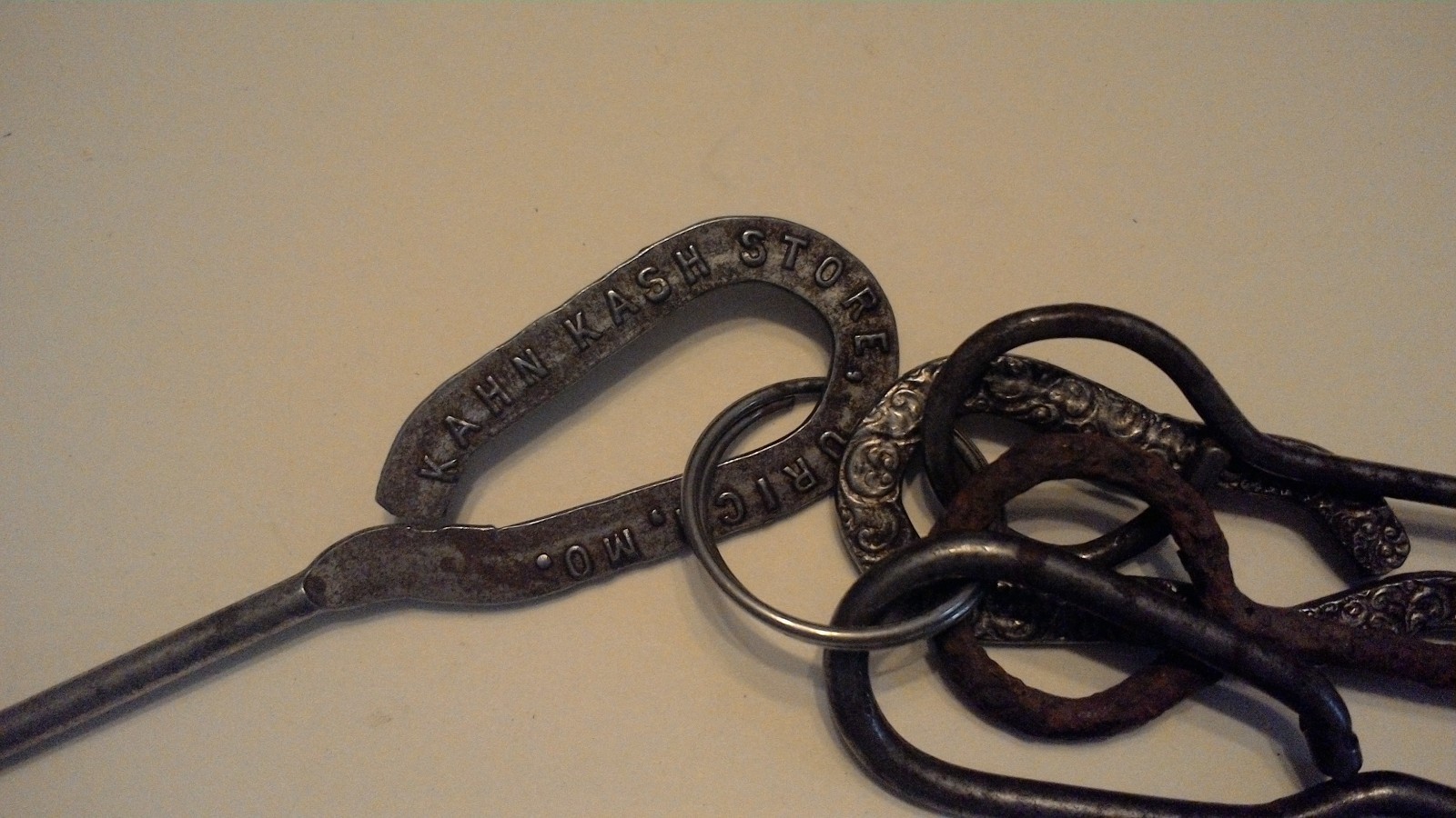 Lot Of 5 Antique Button Shoe Hooks 1 Advertising, 1 Stamped Design, 3 plain