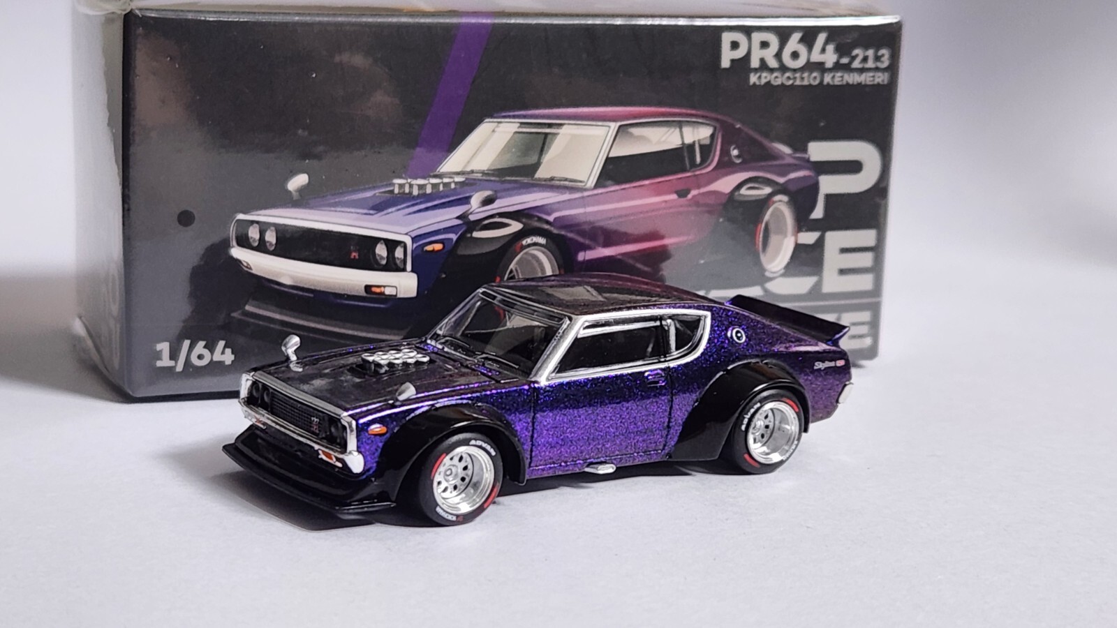 1:64 Pop Race Nissan Skyline GT-R KPGC110 KENMERI Magic 1:64 Pop Race Nissan Skyline GT-R KPGC110 KENMERI Magic