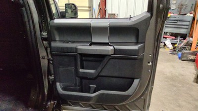 2015-2017 Ford F-150 RH Passenger Rear Power Door Interior Trim Panel Ebony-JB