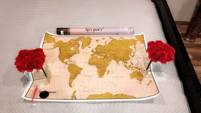 Modern Gold Scratch Off Map, Scratchable World Travel Poster - Wond... BRAND NEW
