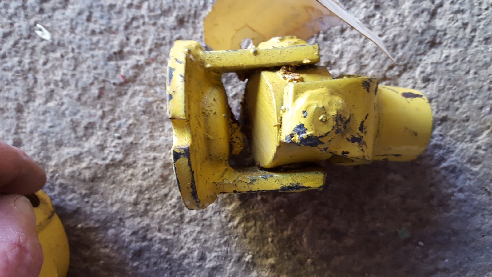 NEW HOLLAND PART # 716252 SPIDER  UNIVERSAL