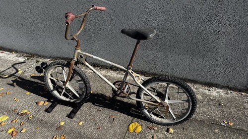 早い者勝ちold bmx mongoose motomag ashutabula RARE VINTAGE MONGOOSE MOTOMAG BMX COMPLETE BICYCLE. OG