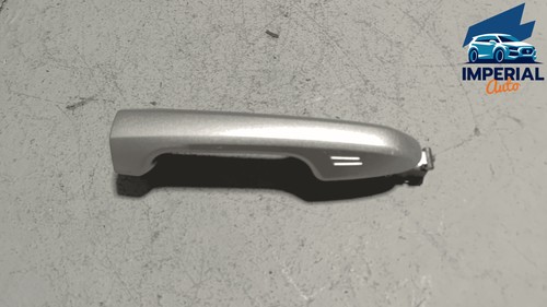 2017-2019 Toyota Highlander Front Left Driver Door Handle Outer Silver 1J9 OEM