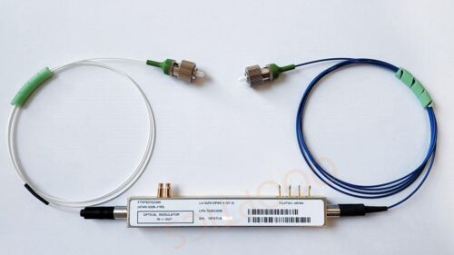 Infinera Acacia ZXS-C2DWDMFA-40 400G DP04CFP2-M25-04E Infinera Acacia ZXS-C2DWDMFA-40 400G DP04CFP2-M25-04E