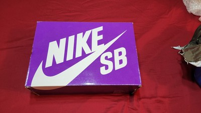 Size 9.5 - Nike SB Dunk High Pro Premium Invert Celtics 2020