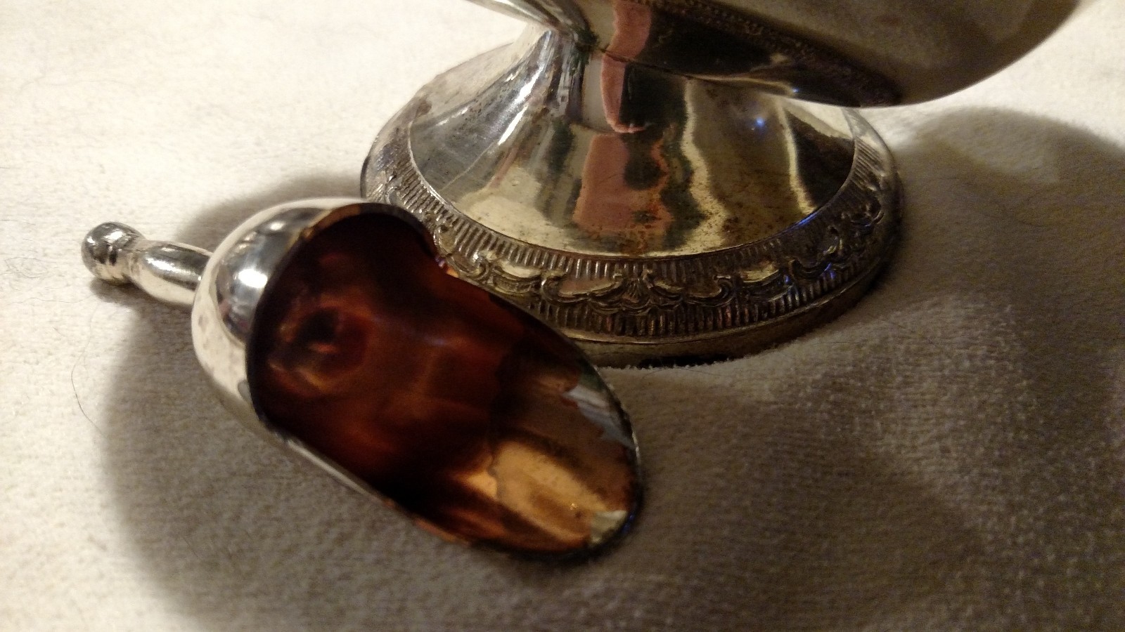 Vtg Antique Silver Sugar Scuttle&Scoop Tarnish Resistant old Table Kitchen Decor