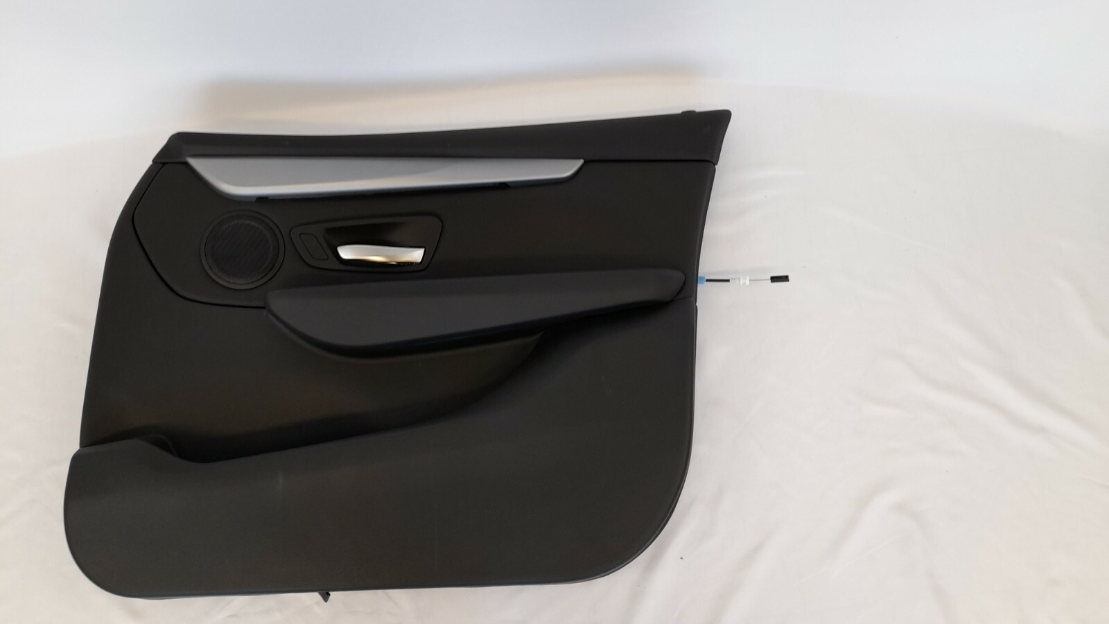 Original BMW 2er F46 Gran Tourer Türverkleidung vorne rechts Sensatec Schwarz