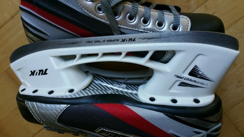 Bauer Vapor X2.0 Hockey Ice Skates, Size 10.0