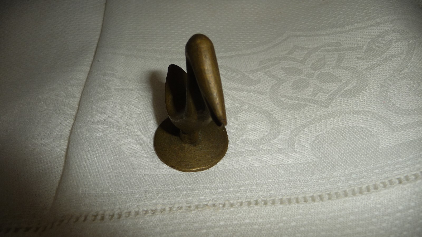 #22 vtg Mini Brass Figure BIRD  1 3/4'' T x 1'' W