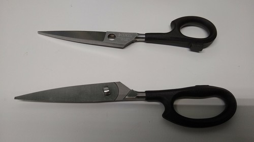 Cutco Black Kitchen Scissors,Take Apart Shears #77. Brand New In Box!!