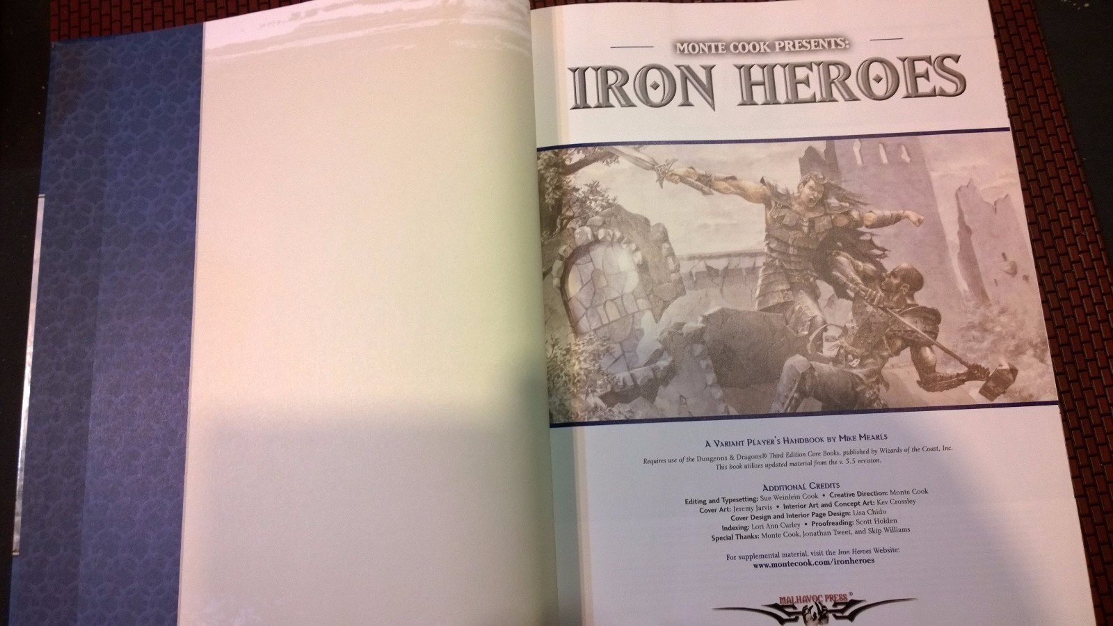 Monte Cook Presents Iron Heroes HC variant players handbook by Mike Mearls