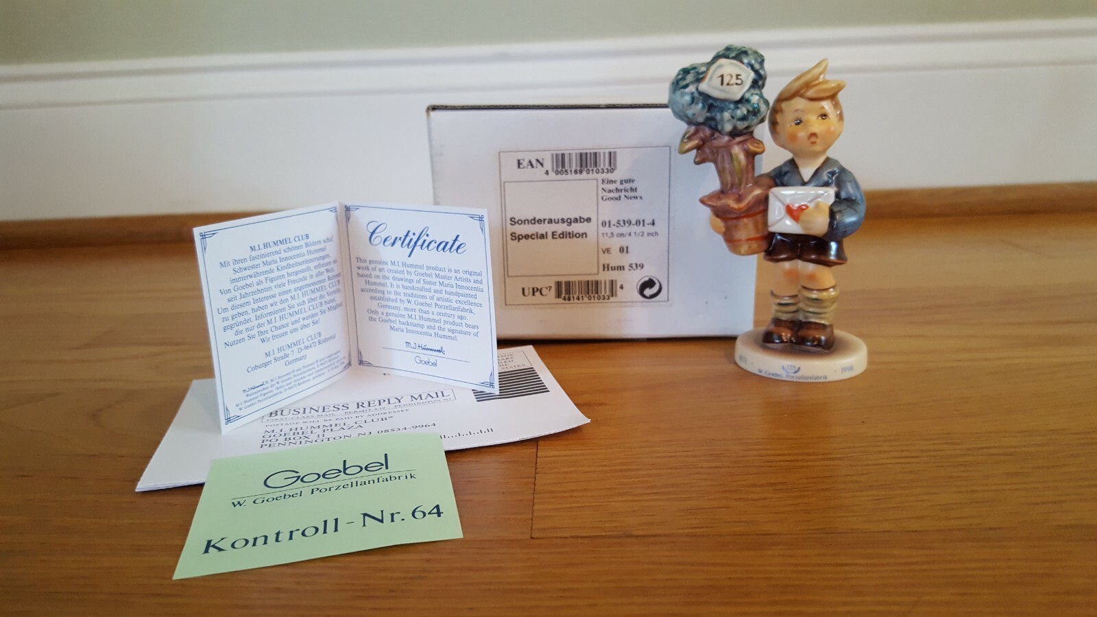Goebel Hummel Gallery Collection 最新ニュース Rare* JUMBO 33
