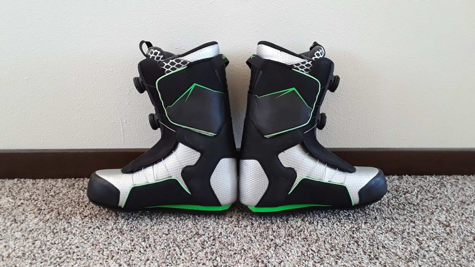 2018 APEX Antero Ski Boots, mens size 28.0. Super Comfortable.