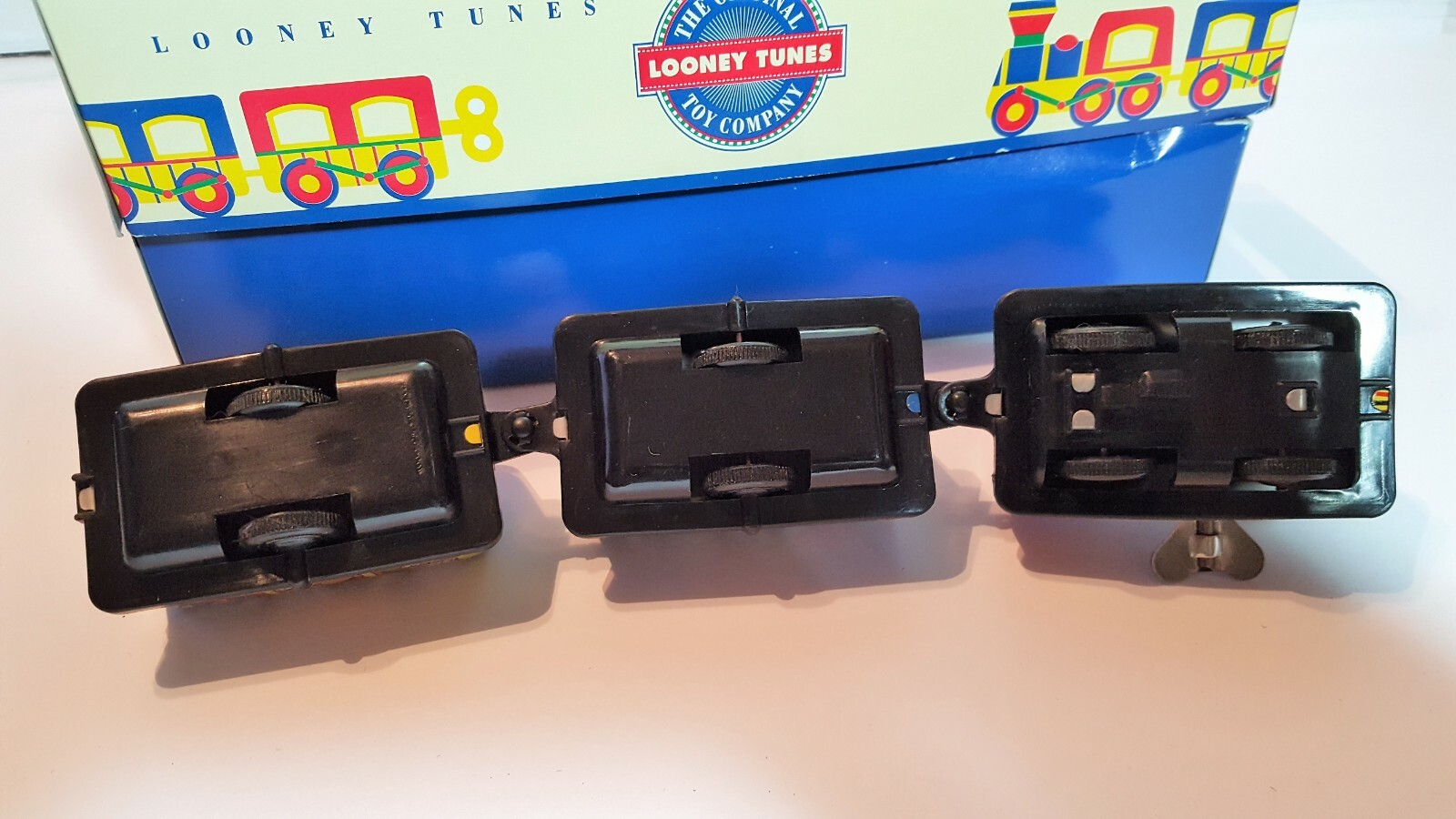 Vintage Looney Tunes Express Train Wind Up Metal Tin Toy With Original Box EUC