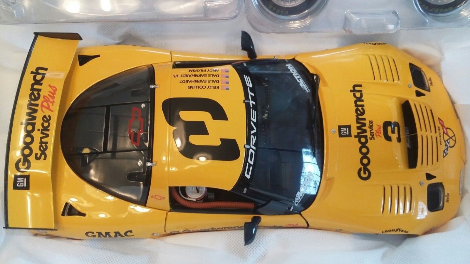 2001 GMP ACTION 1/12 GOODWRENCH #3 CORVETTE ROLEX EARNHARDT SR JR MINT IN BOX