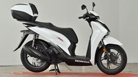 Honda Bikes SH125i 125 CVT V-Belt Euro 5 Scooter Petrol Automatic