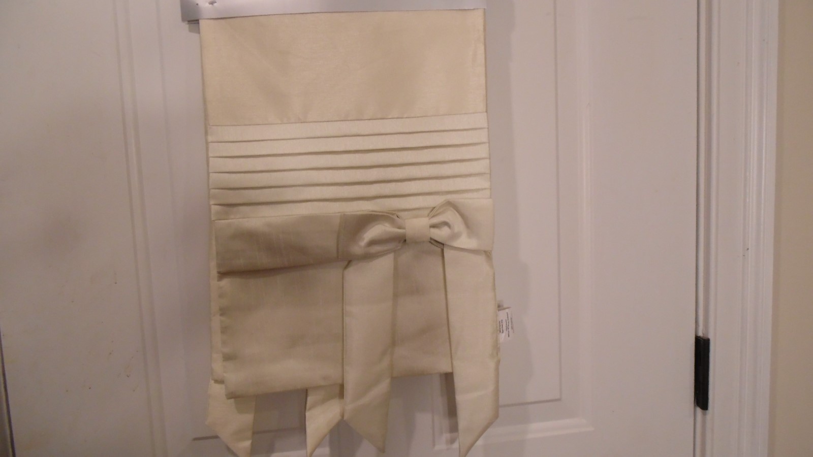 IVORY COLOR TABLE RUNNER,13