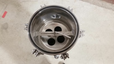 Pentair/Pentek ES22NA415-75 2 Inch NPT 200 GPM 150 Max PSI Bag Filter Housing