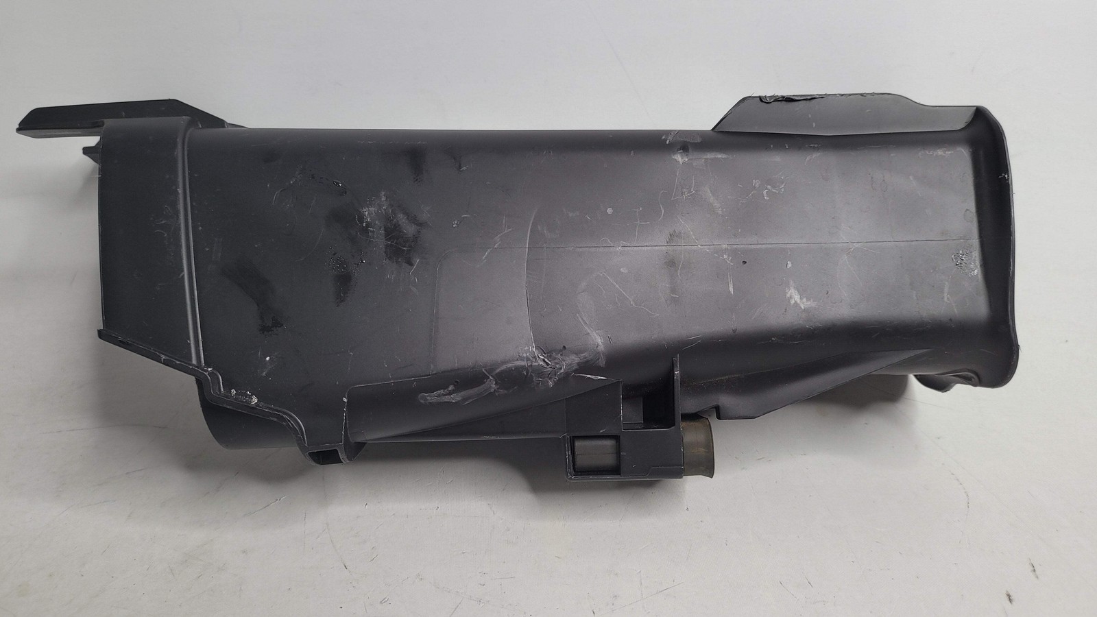 0 Bmw M3 M4 G80 G82 G83 LEFT SIDE AIR INTAKE DUCT 8095803 image 2