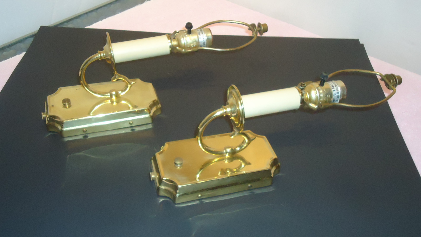 Vintage Pair Brass Color Wall Sconce Sconces