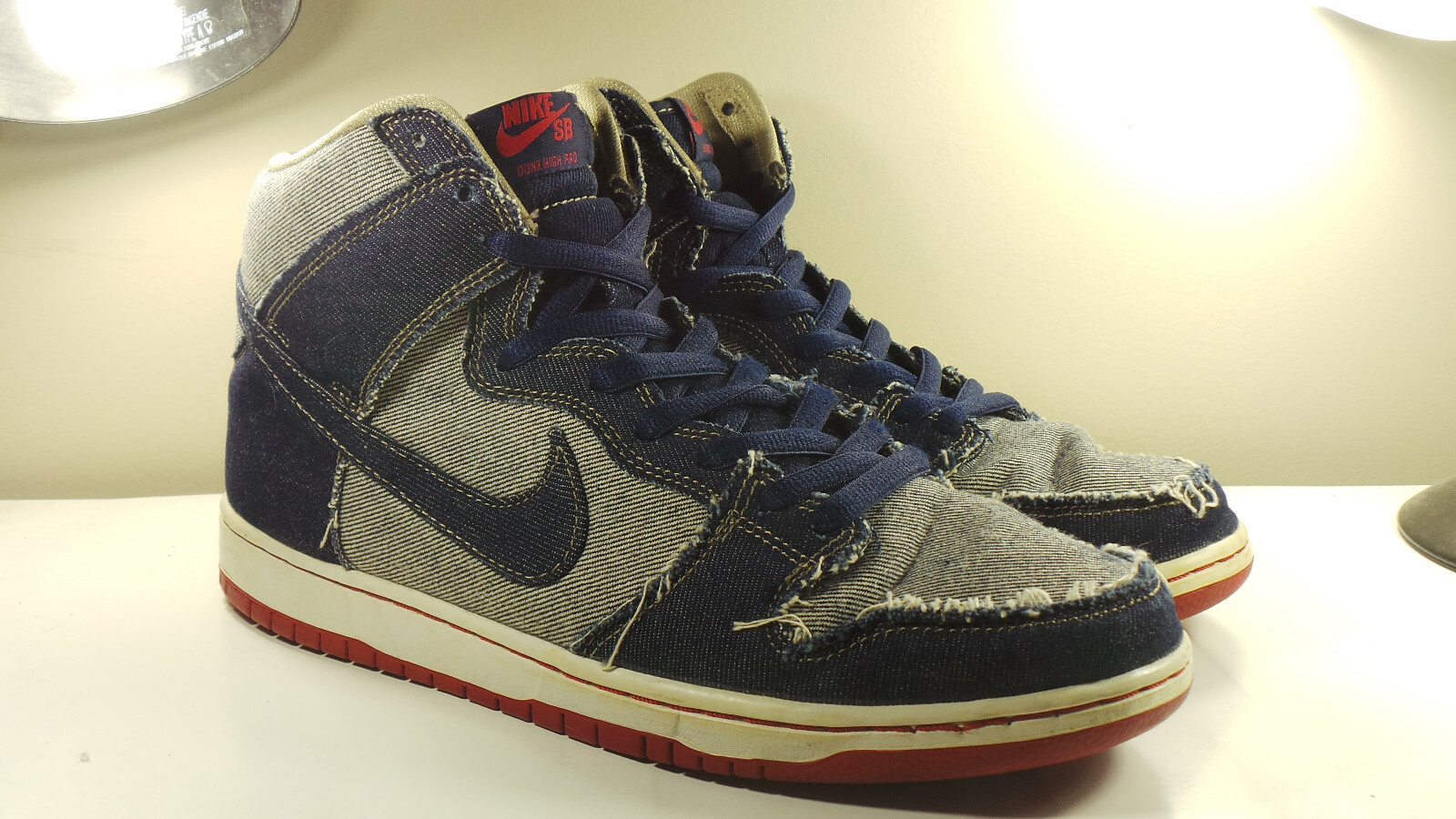 その他 NIKE -  Nike skate board SB REESE FORBES Nike SB x Reese Forbes Denim Dunks are Back and a Little High