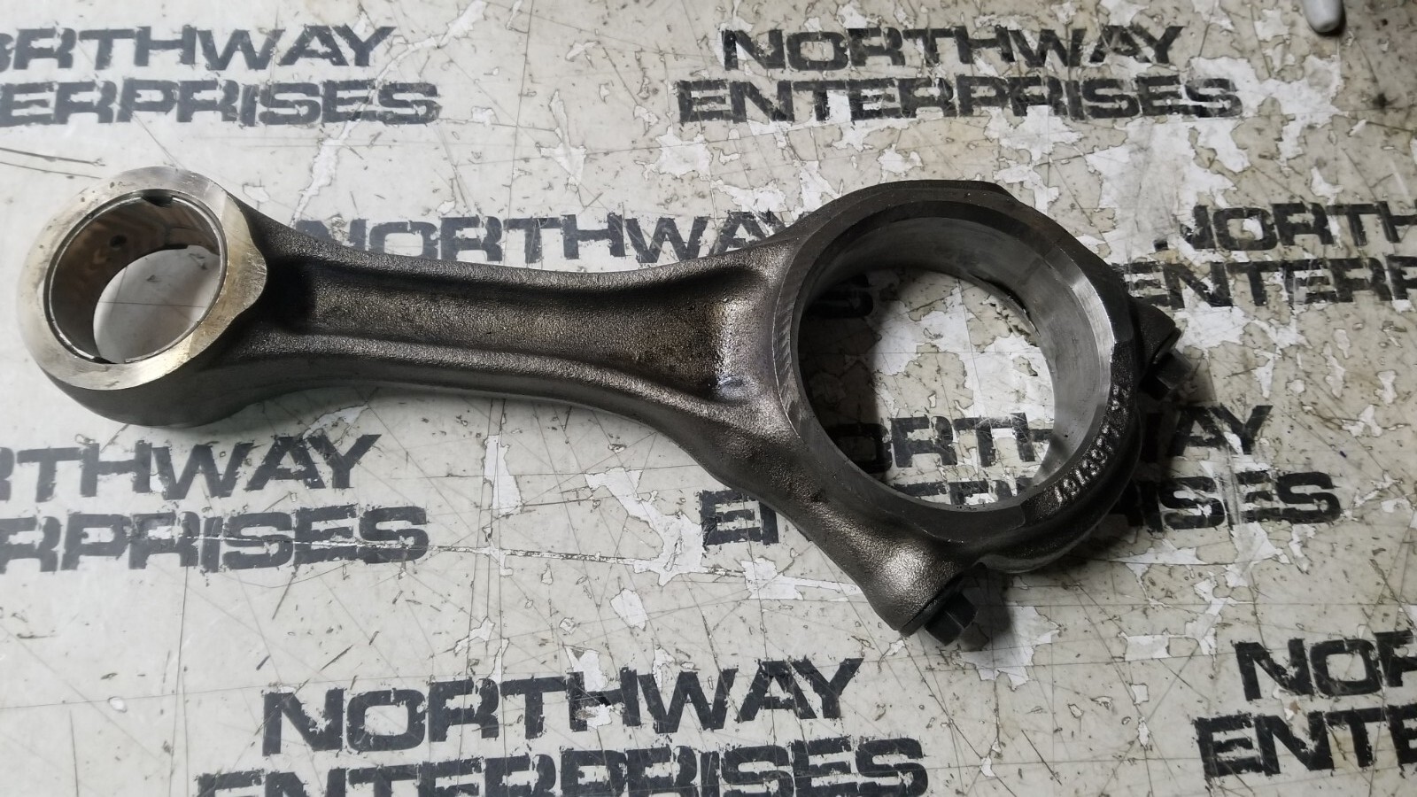 4943977 CUMMINS Connecting Rod 6.7L QSB - Picture 1 of 4
