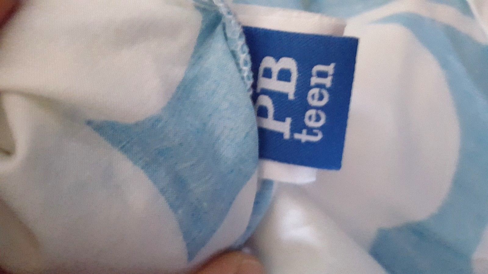 Pottery Barn Teen Teal Blue White Hawaiian Floral Print Pillow Case Pair Set